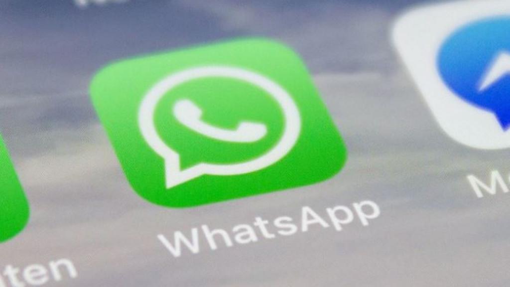 В WhatsApp появятся новые функции: групповой звонок на 8 человек, "ночной" режим и многое другое