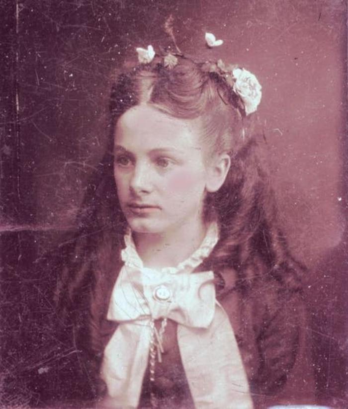 В Викторианскую эпоху были модны кудрявые волосы: фотографии английских кудрявых красоток того времени