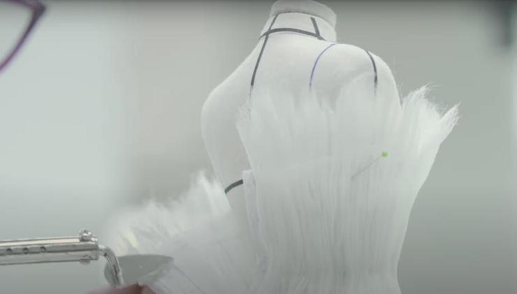 Греческая мифология и сюрреализм: новая коллекция Dior представлена потрясающе красивым 10-минутным фильмом от режиссера шоу на Netflix