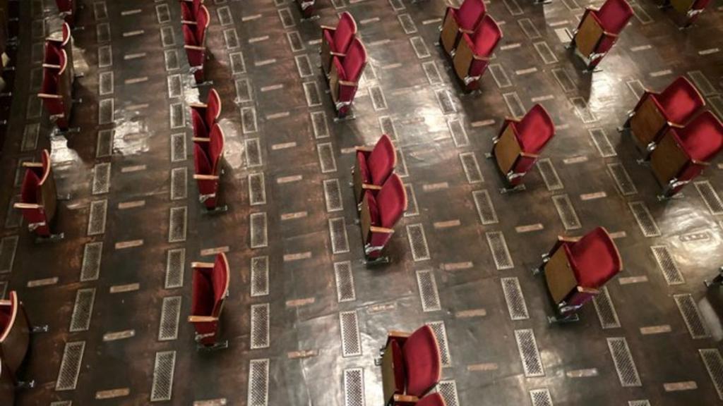 Московские театры откроются 1 августа: залы будут готовы принять до 50 % зрителей