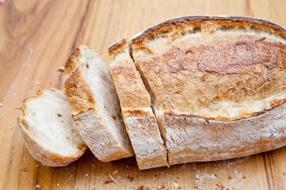 Знакомая диетолог посоветовала белый хлеб сначала заморозить, а потом пожарить