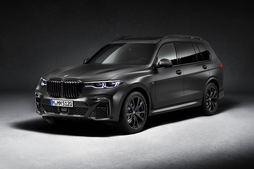 Будет произведено всего 600 экземпляров: BMW представляет лимитированную серию внедорожника 2021 X7 ​​Dark Shadow Edition, который уже окрестили "зверем"