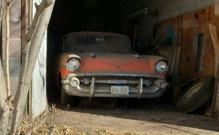 Chevrolet Nomad 1957 года: последние 45 лет он провел в пыльном сарае, но выглядит на удивление отлично