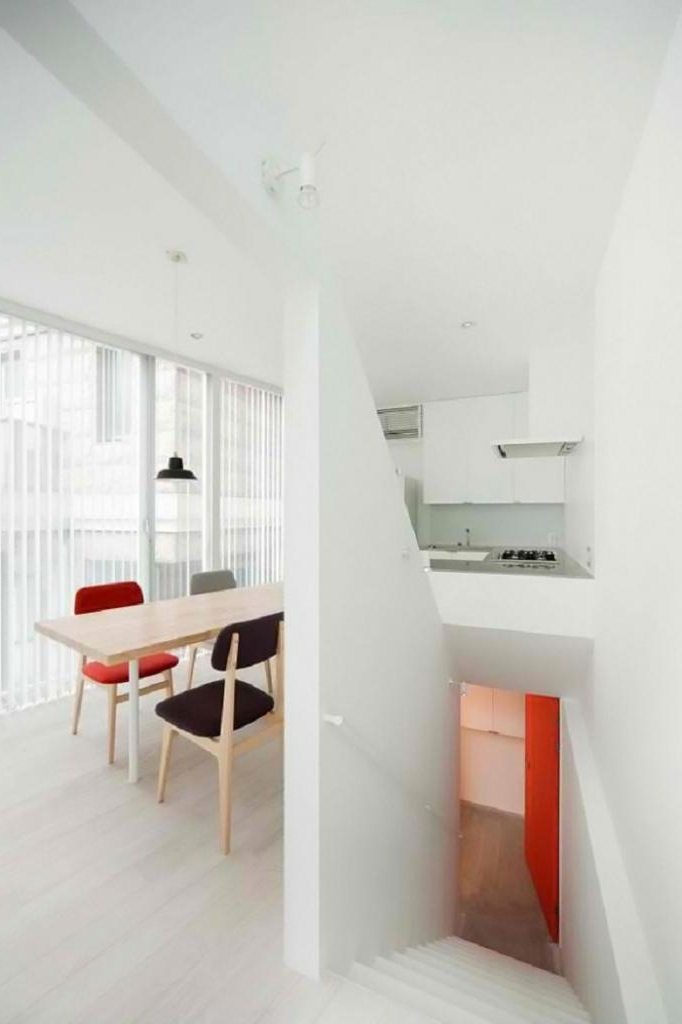 Жизнь в спиральном доме: проект необычного жилого здания на небольшом участке в Токио