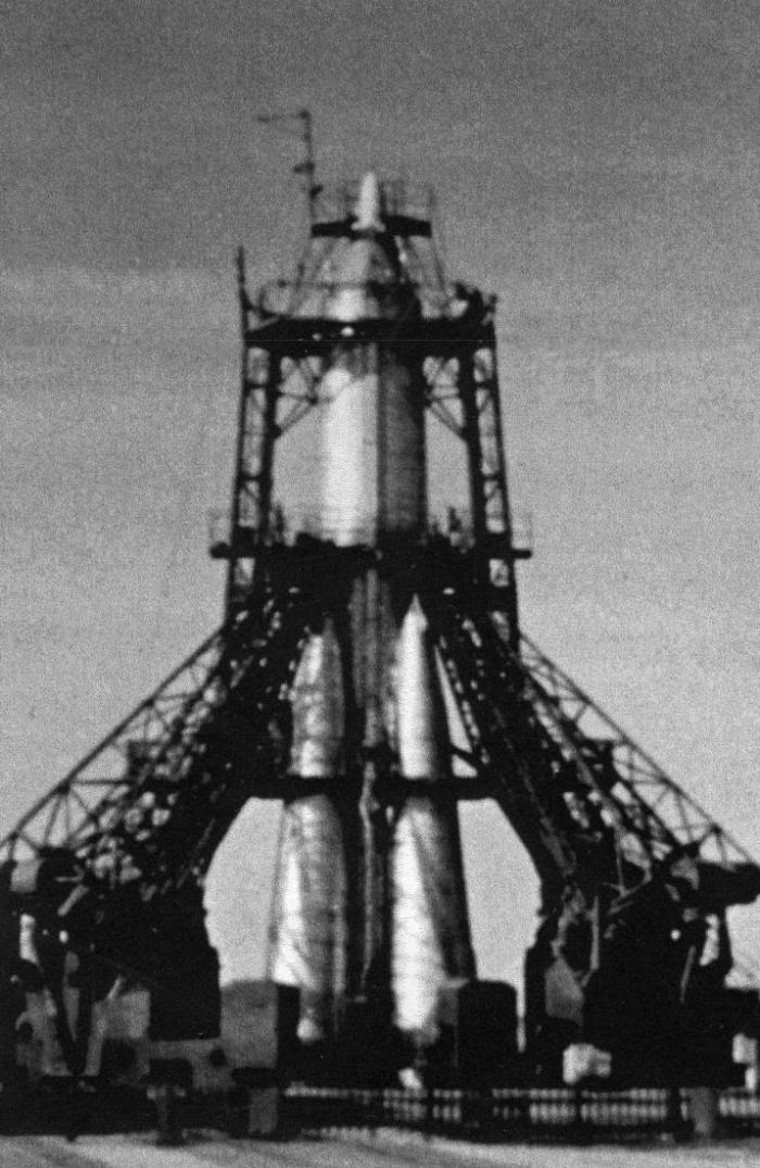 Именно Р-7 вывела на орбиту первый спутник