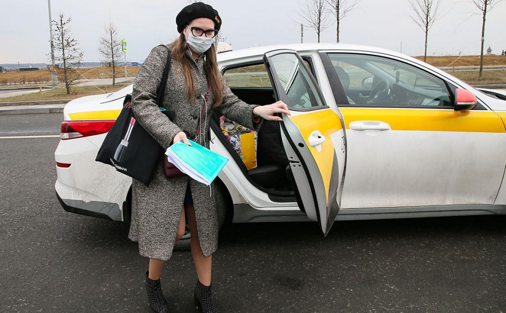 Цифровой профиль водителя на госуслугах: в России запустят онлайн-систему контроля работы таксистов