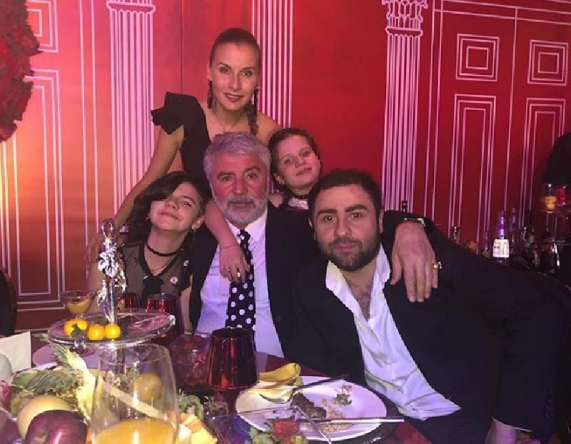 Сосо Павлиашвили трогательно поздравил сына Левана от первого брака с днем рождения и опубликовал в Instagram редкий снимок