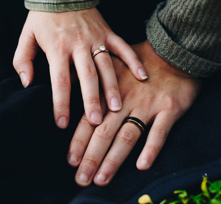 "Раньше я была уверена, что не хочу выходить замуж, но одна встреча после переезда изменила мое отношение к браку": история моей знакомой