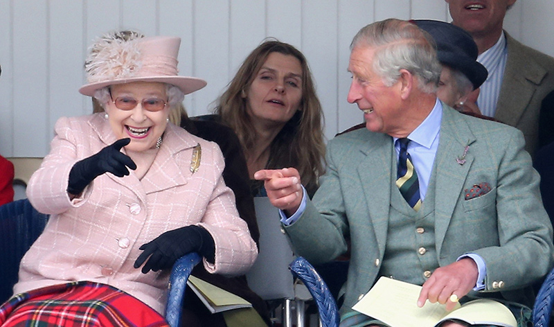 А вы сегодня улыбнулись? Подборка снимков, на которых королевские особы смеются вместе со своими детьми