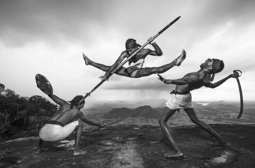 Ангампора - старейшее боевое искусство Шри-Ланки на основе аюрведы, которое чудом выжило под запретом колонизаторов
