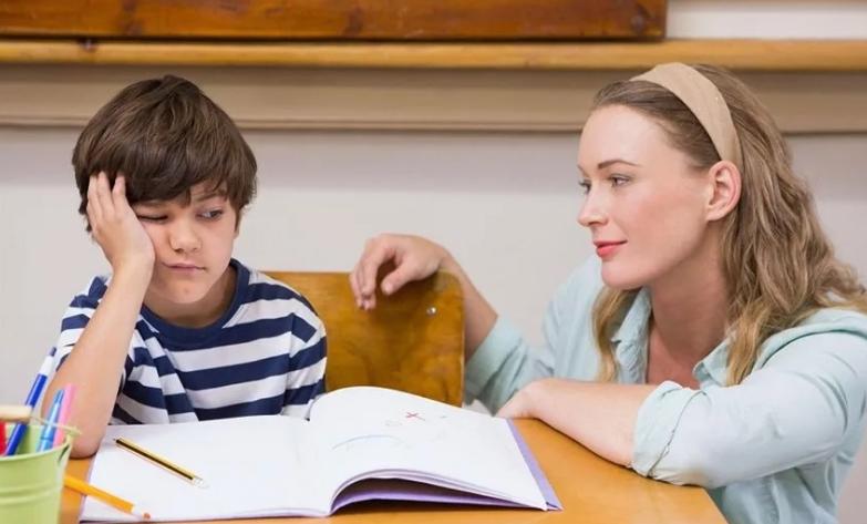 С началом школьного учебного года занятия начинаются не только для детей, но и для их родителей: советы психолога