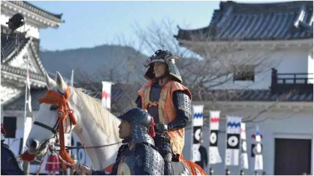 Появилась возможность пожить, как настоящий самурай, заплатив 9400 $ за ночь: Япония открыла первый отель-замок