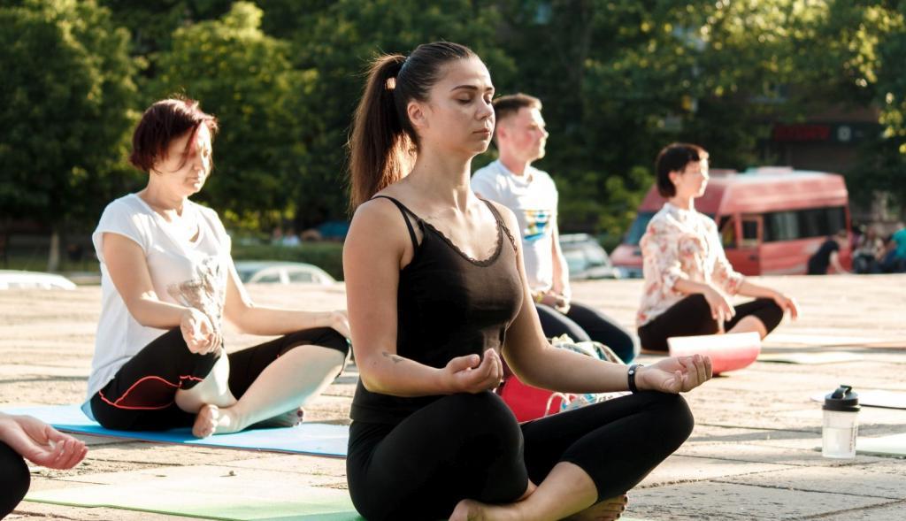 Упражнение "березка" и религиозные атрибуты в зале: что нужно знать, чтобы найти хорошего инструктора по йоге
