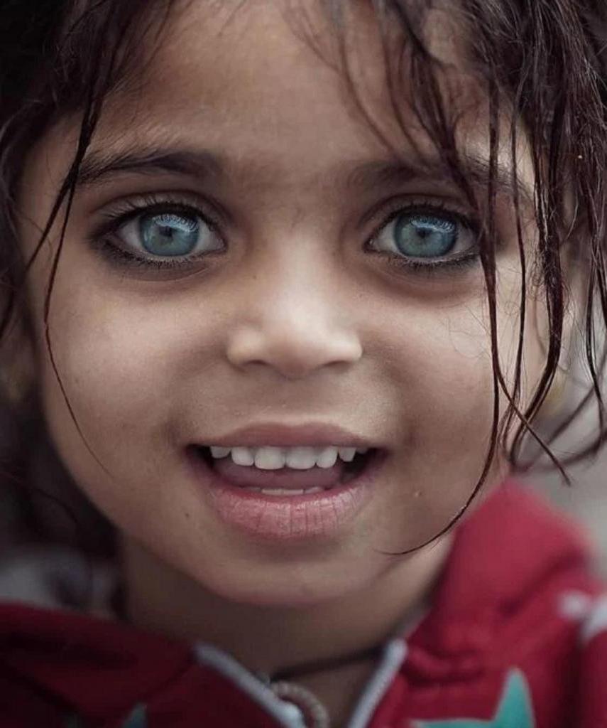 Фотограф запечатлел очарование и красоту в глазах турецких детей