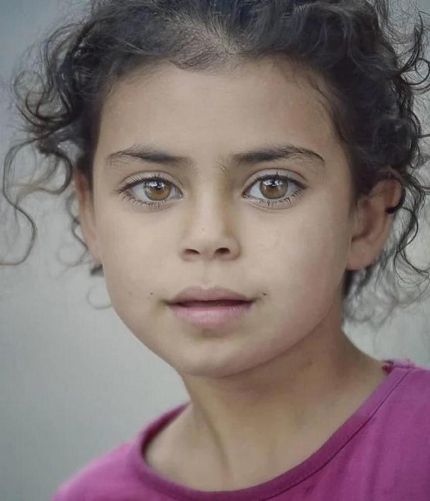 Фотограф запечатлел очарование и красоту в глазах турецких детей