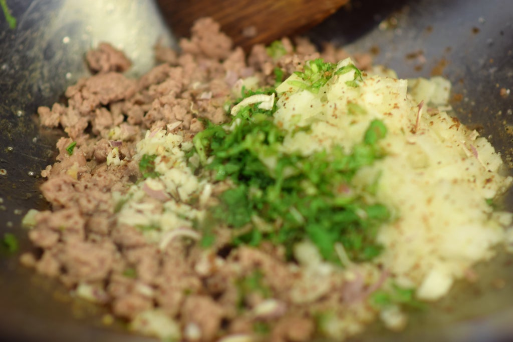 Барбекю по-китайски, или восточные фрикадельки: простой рецепт нежнейшего мясного блюда