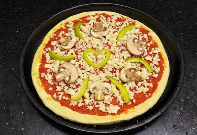 Уникальный рецепт вкусной фермерской пиццы за 40 минут: порадуйте своих близких необычным ужином
