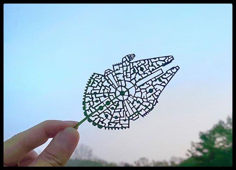Японский художник создает невероятно замысловатые произведения искусства из листьев деревьев