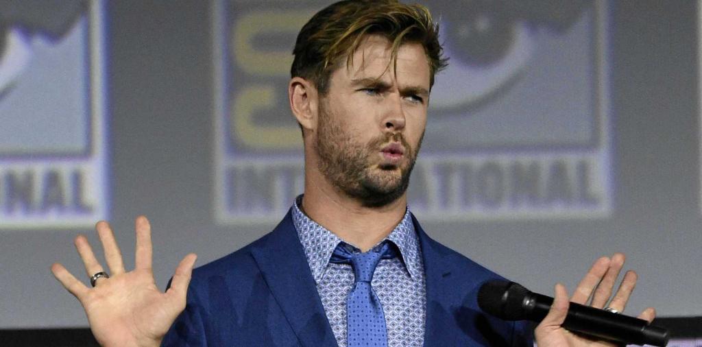 Тор еще слишком молод: Крис Хемсворт признался, что не собирается оставлять Marvel и своего героя