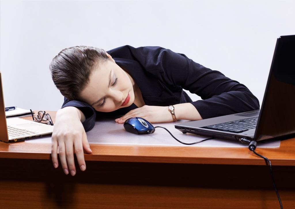 Почему вы чувствуете себя усталым, даже при достаточном количестве сна: 5 причин, о которых знают не все