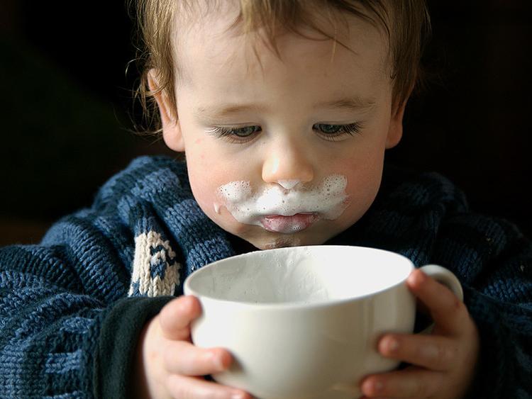Ученые обеспокоены снижением потребления молока среди детей: они ожидают проблемы со здоровьем