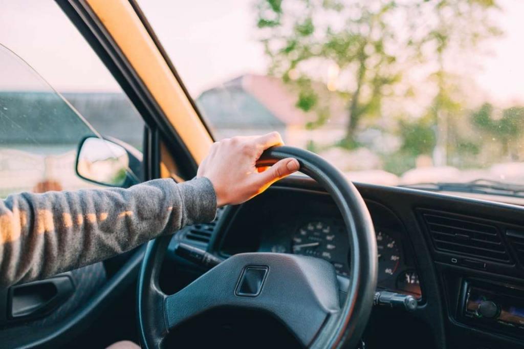 Хочешь найти любовь - научись водить машину: опрос показал, что 60% людей не будут встречаться с плохим водителем