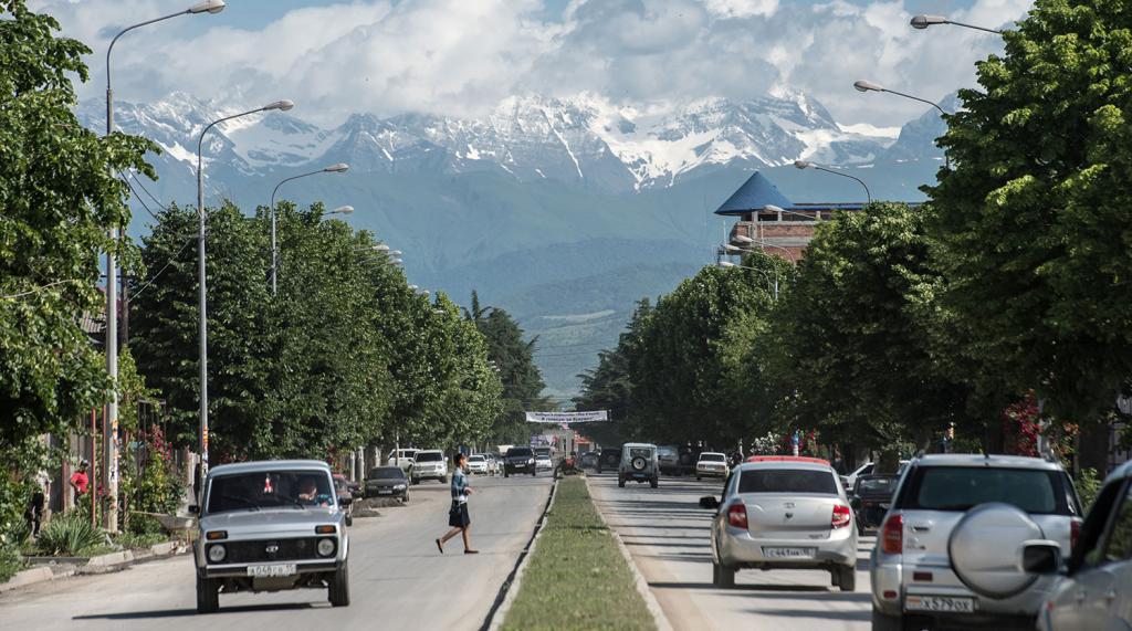 Пироги, гостиницы и запретные темы: Южная Осетия открылась для россиян, но на отдых нужно ехать подготовленными