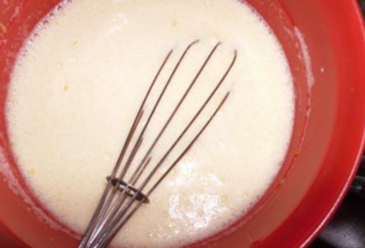 Потрясающий пушистый омлет получится, если использовать секретный ресторанный ингредиент - блинное тесто