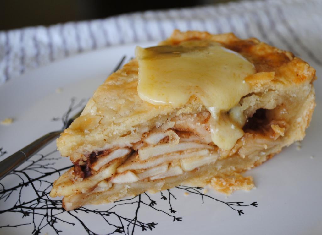 Яблочный пирог с сыром (лучше с чеддером): удивительная вкусовая история, уже более века вызывающая острые разногласия