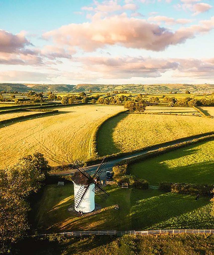 Невероятные снимки Уэльса, сделанные с высоты птичьего полета с помощью дрона (фото)