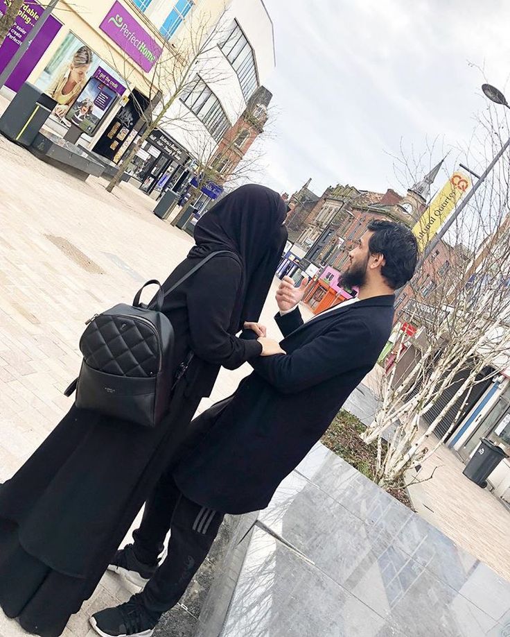 Нетуристическая Турция: находясь в Стамбуле, наблюдала, как местные мужчины ходят со своими женщинами (они будто не замечают их)
