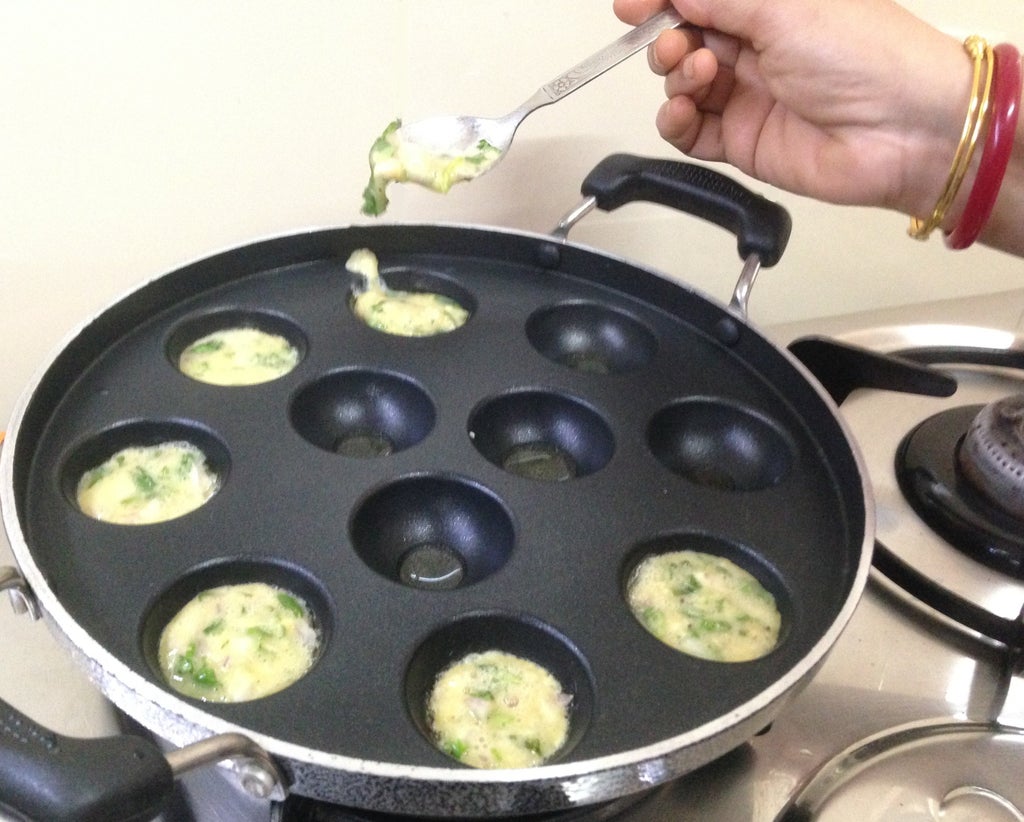 На завтрак готовлю сытные булочки из яиц и небольшого количества муки: получается белковое лакомство для всей семьи