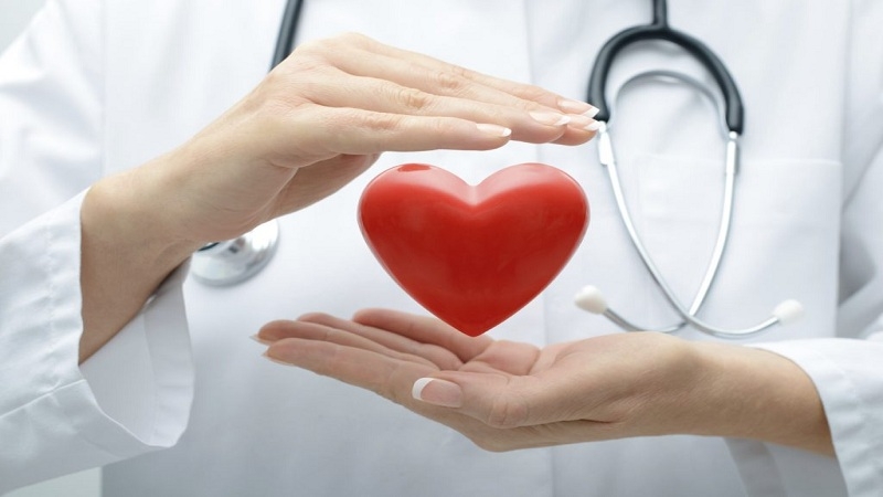 Как защитить сердце во время кризиса в стране: 4 совета легендарного кардиолога Евгения Чазова, не теряющие актуальности