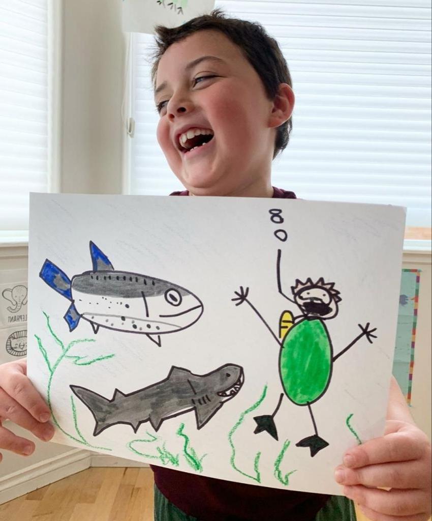 Мальчик рисует простые рисунки и продает их: так он помогает морским животным Аляски