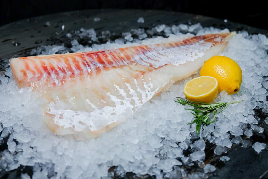 Какая рыба полезна для здоровья: эксперт рекомендует селедку и треску