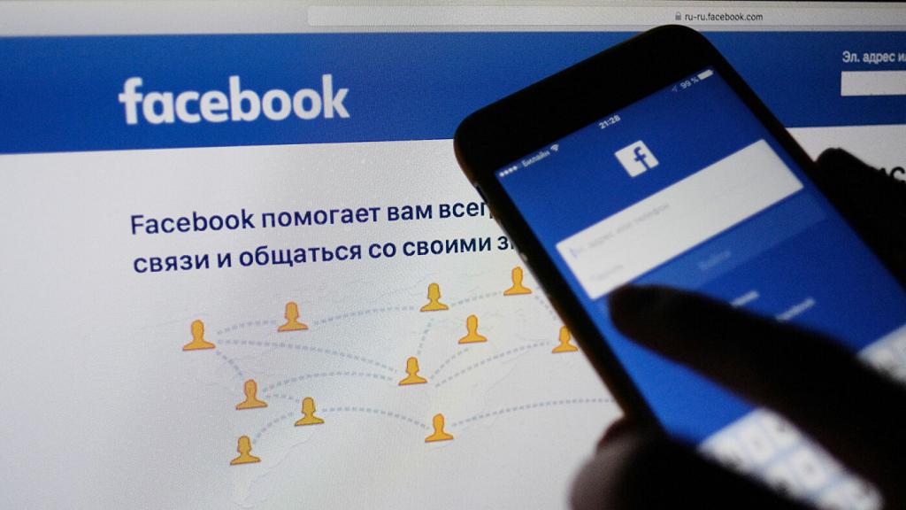 С 1 октября 2020 года россияне смогут объединить все свои соцсети с аккаунтом на госуслугах