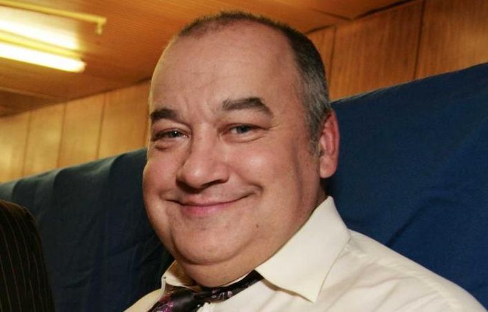 Игорь Маменко признался Корчевникову, что он с детьми тяжело переживали смерть жены и матери