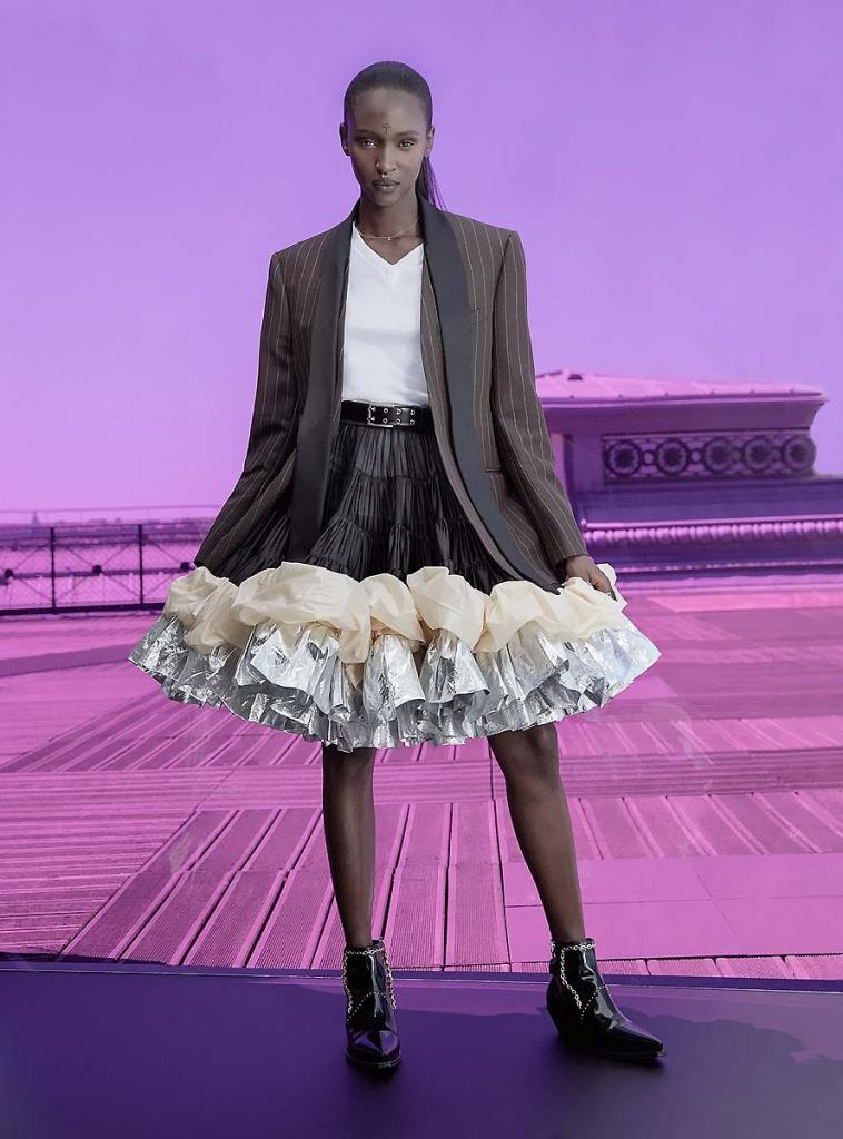 Николя Жескьер от Louis Vuitton рассказал о своей философии моды: как он ее создает, сохраняя традиции и пытаясь заглянуть в будущее