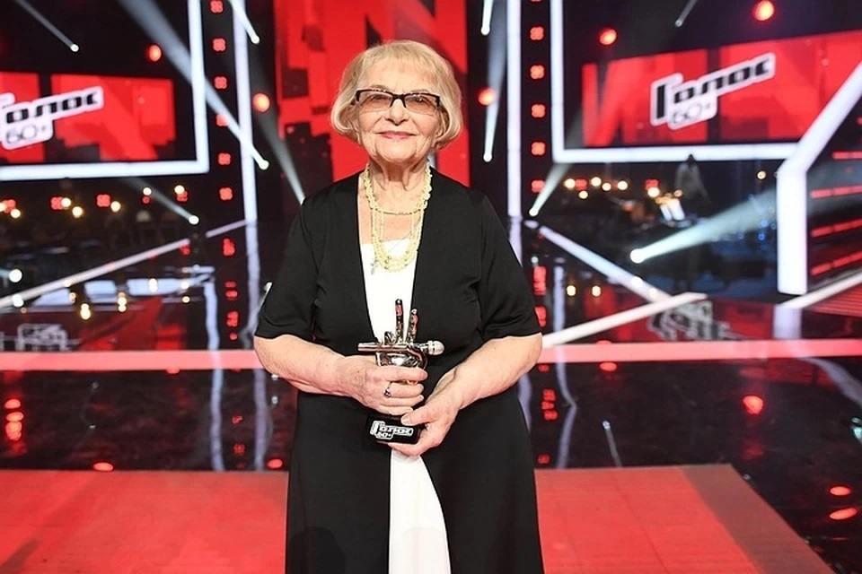 Поклонники шоу "Голос. 60+" негативно отнеслись к победе 91-летней женщины. Дина Юдина ответила на критику