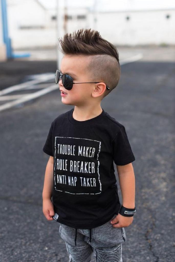 Как подстричь ребенка: идеи стильных причесок для маленьких мальчиков