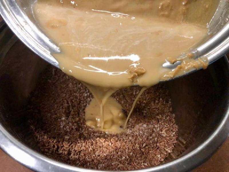 Шоколадное печенье с арахисовым маслом: вкусный десерт без яиц, сахара и сливочного масла
