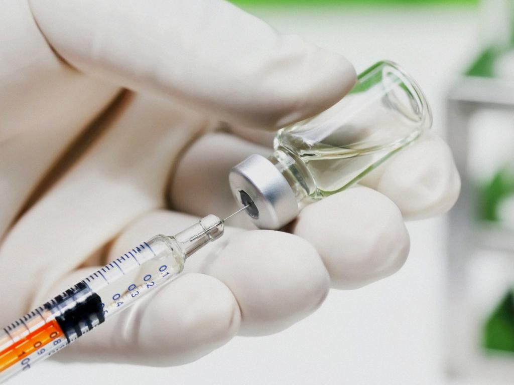 Ученые считают, что вакцины защитят от Sars-CoV-2 несмотря на мутации вируса