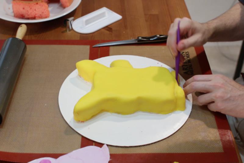 Съедобный детектив Пикачу: можете порадовать своего ребенка необычным тортиком на праздник
