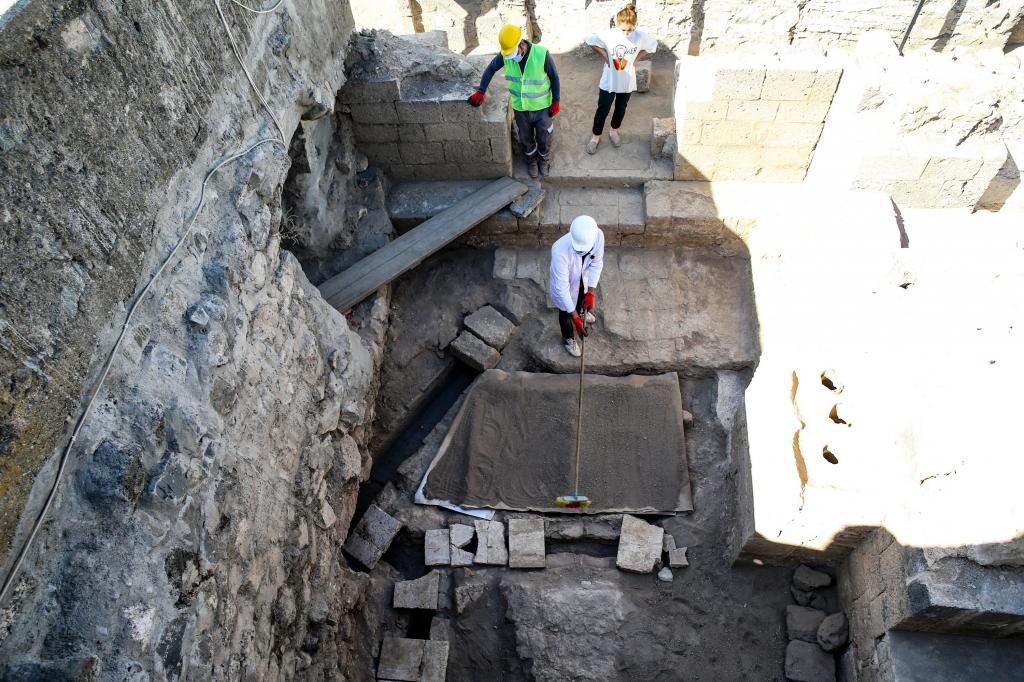 Турецкие археологи обнаружили одну из самых ранних систем отопления: ее возраст около 1800 лет