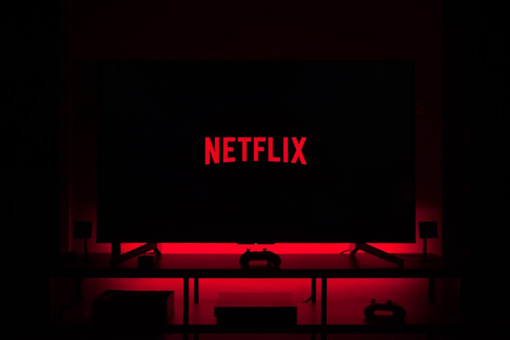 Сервис Netflix "заработал" на русском языке: доступна подписка в рублях и просмотр сериалов в озвучке