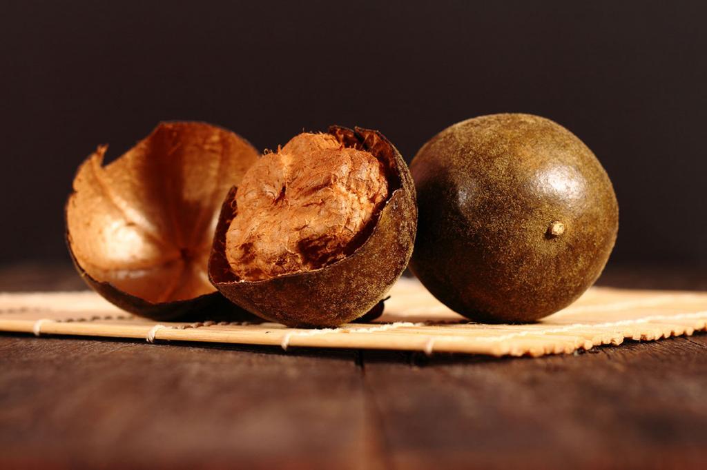 Куркума, грецкий орех и сухая ромашка: 8 ингредиентов азиатской кухни для поддержки здоровья
