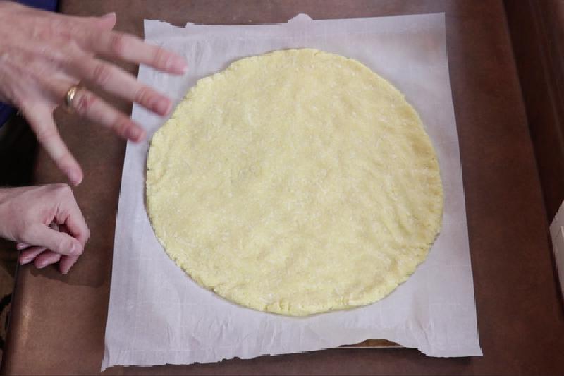 Безглютеновая кето-пицца с низким содержанием углеводов: превосходный вариант для тех, кто соблюдает диету