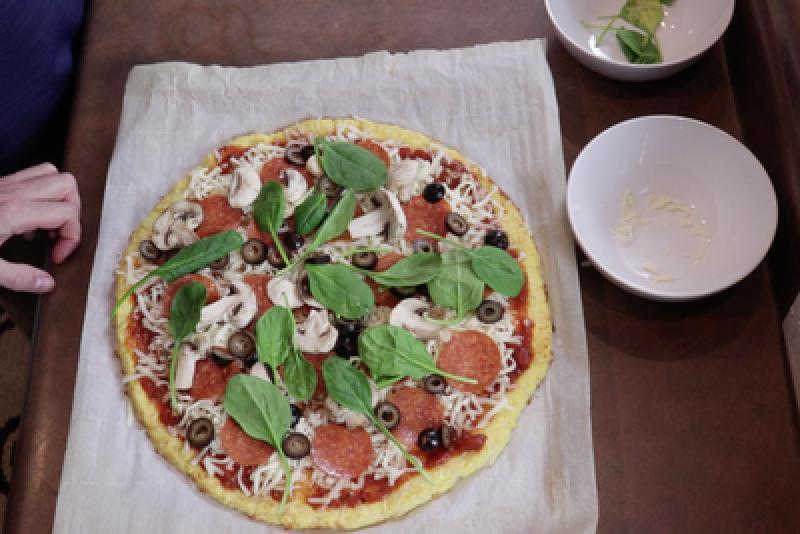 Безглютеновая кето-пицца с низким содержанием углеводов: превосходный вариант для тех, кто соблюдает диету