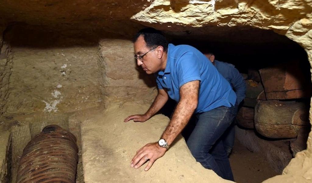 Археологи обнаружили еще один огромный новый тайник с неоткрытыми саркофагами в Саккаре: им 2500 лет