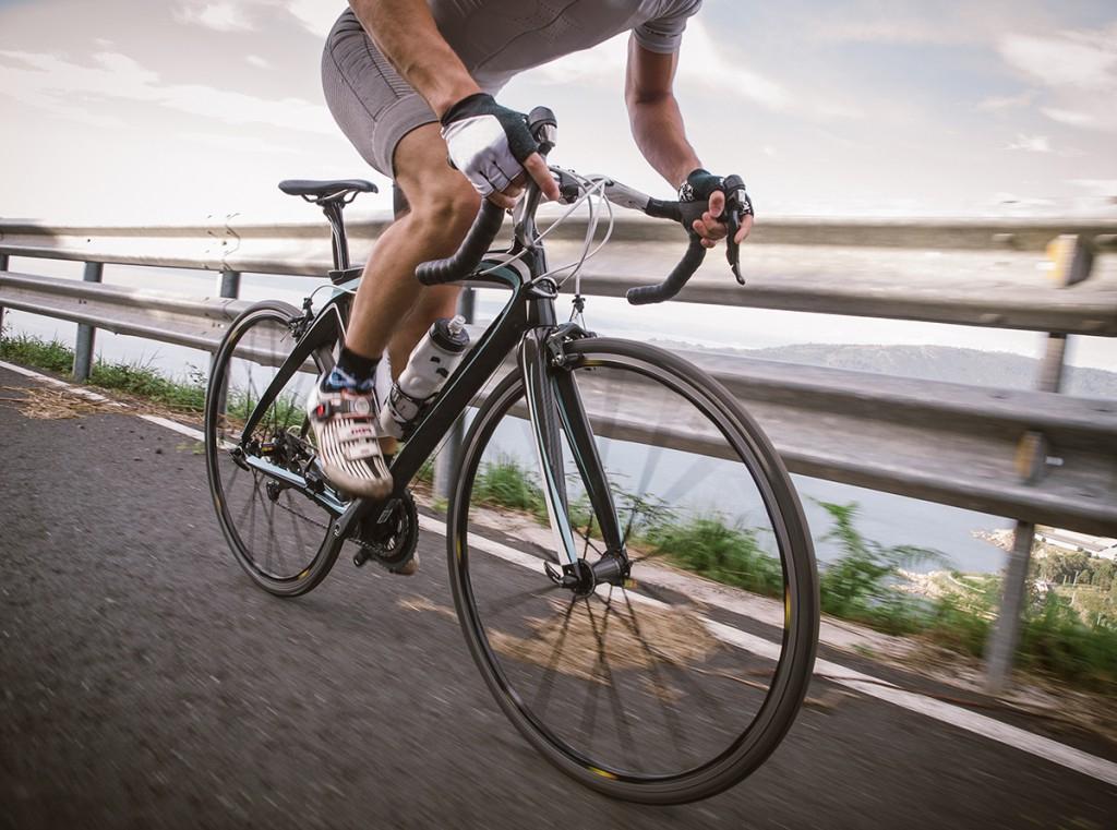 Снижаем стресс, тренируем суставы: 5 основных преимуществ для здоровья езды на велосипеде
